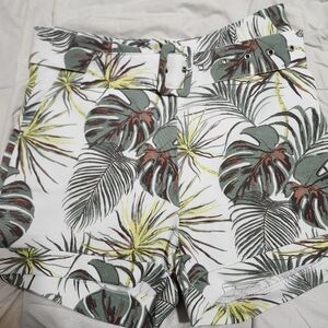 High-Waist Tropical Print Women's Shorts - White/Green